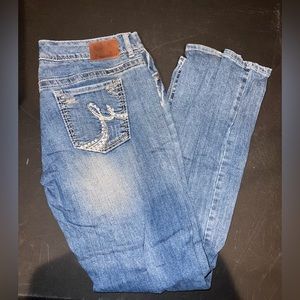 Women’s blue jeans